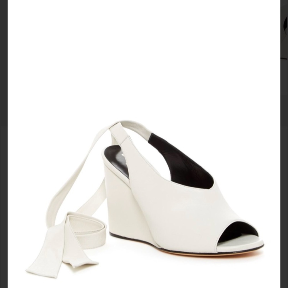 Derek Lam White wedge ankle tie size 39